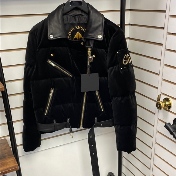 Moose Knuckles Jackets & Blazers - Moose Knuckles Black Puffer with Gold Accents